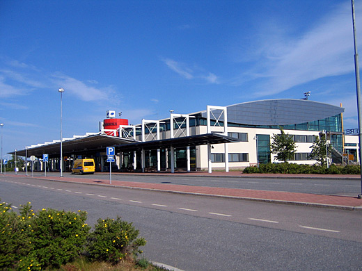 Tampere Pirkkala Airport Finland Terminal 1.jpg